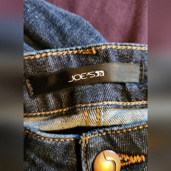 3 pair total: 2 Joe's jeans and 1 J brand jean size 25 and 24