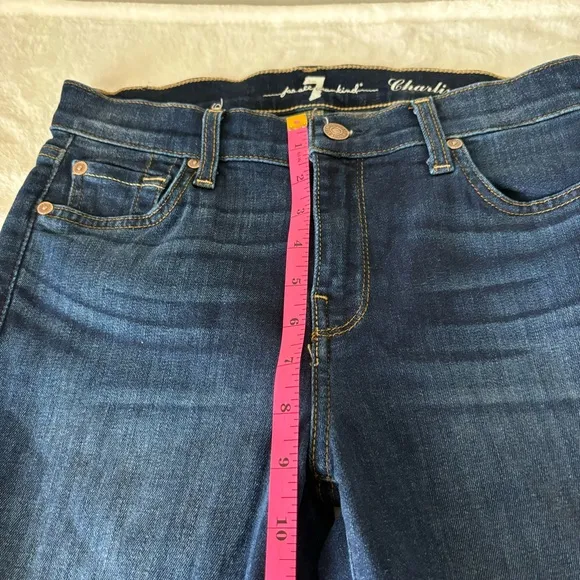 7 For All Mankind Flare Bootcut Charlize Jeans. Sz: 28