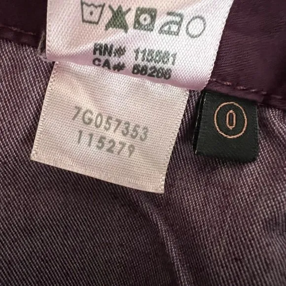 7 For All Mankind Jen7 Slim Straight Jeans size 0 Plum Burgundy Wine NWOT
