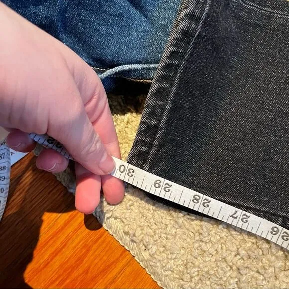 Abercrombie &amp; Fitch 90s slim straight ultra high rise jeans size 2