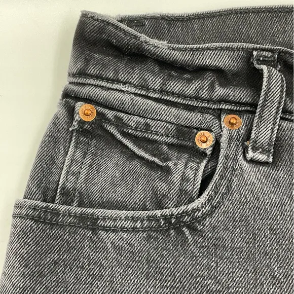 Abercrombie &amp; Fitch NWOT The ‘70s Vintage Flare Ultra High Rise Black 27/4 Short