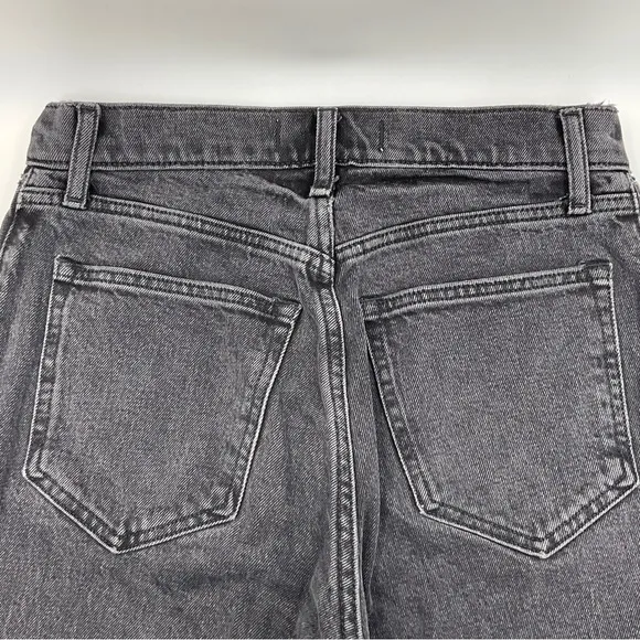Abercrombie &amp; Fitch NWOT The ‘70s Vintage Flare Ultra High Rise Black 27/4 Short