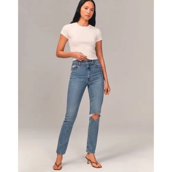 Abercrombie and Fitch Curve Love Ultra High Rise The 90s Slim Straight Size 31 L