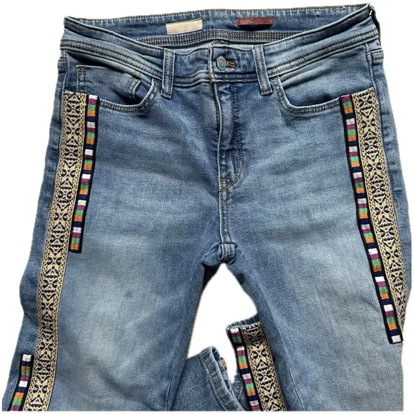 Anthropologie Slim Boyfriend Crop Embroidered Denim Boho 70s Western Jeans sz 27