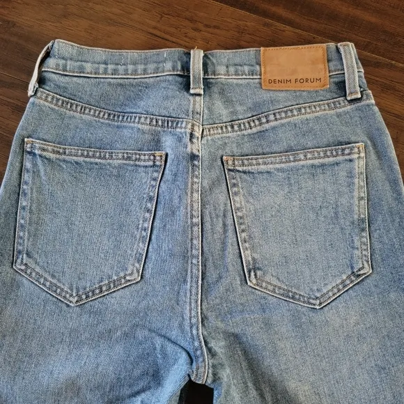 Aritzia Denim Forum the Yoko High Rise Slim 28L Jeans Ankle Skinny Jeans Size 25