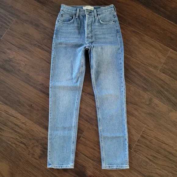 Aritzia Denim Forum the Yoko High Rise Slim 28L Jeans Ankle Skinny Jeans Size 25