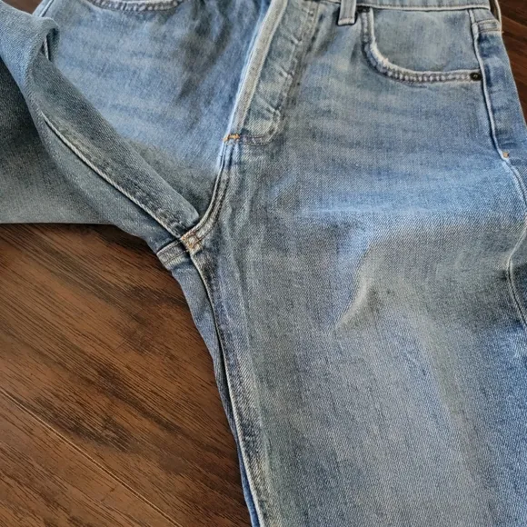 Aritzia Denim Forum the Yoko High Rise Slim 28L Jeans Ankle Skinny Jeans Size 25