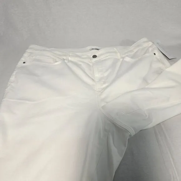 ATHLETA Performance Movement White Ultra Skinny Hi-Rise Jean Size 24X NEW! $118!