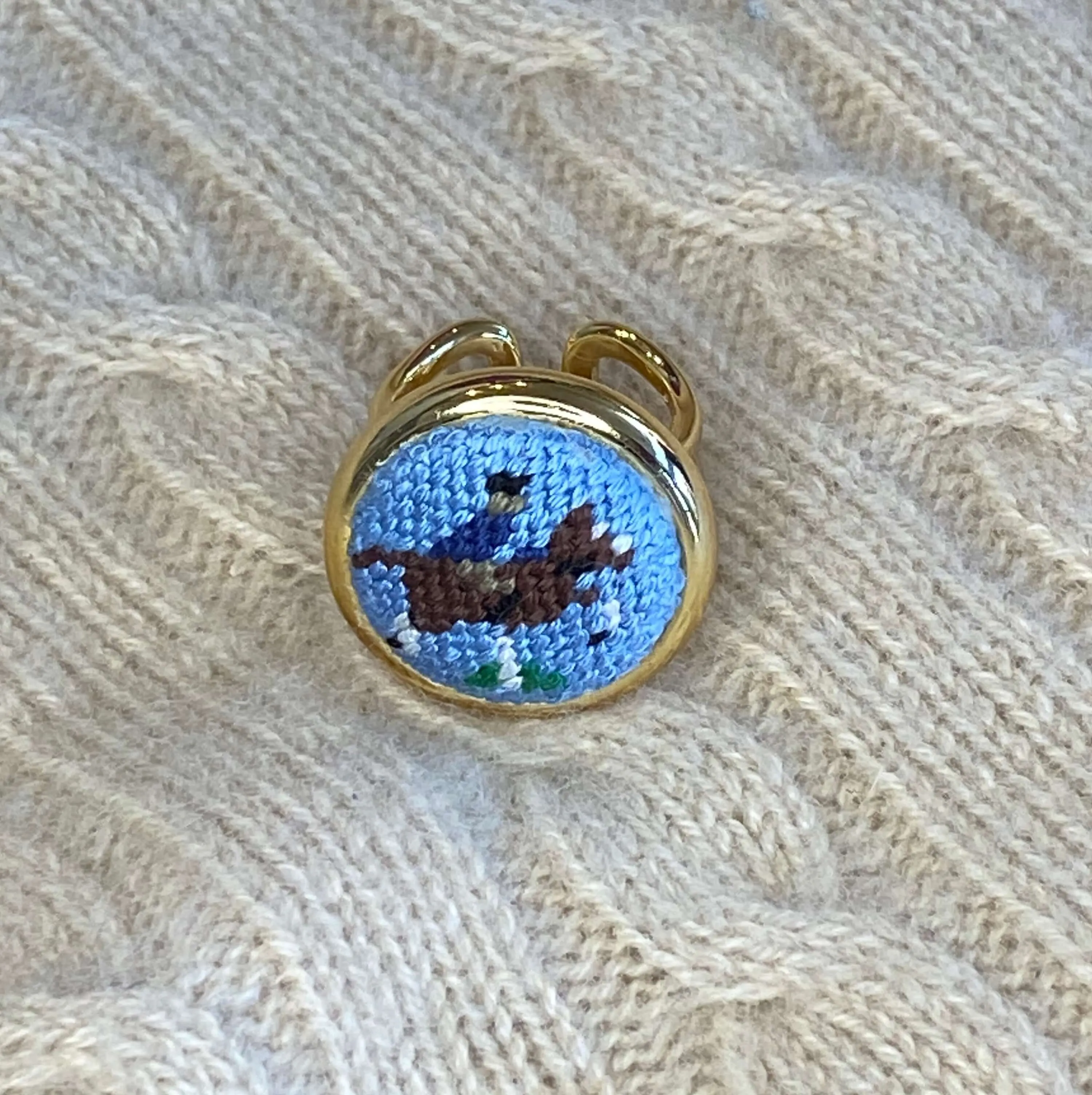 Bay Hunter Horse Needlepoint Ring