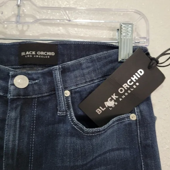 Black Orchid Gisele High Rise Rich and Famous NWT Sz 26