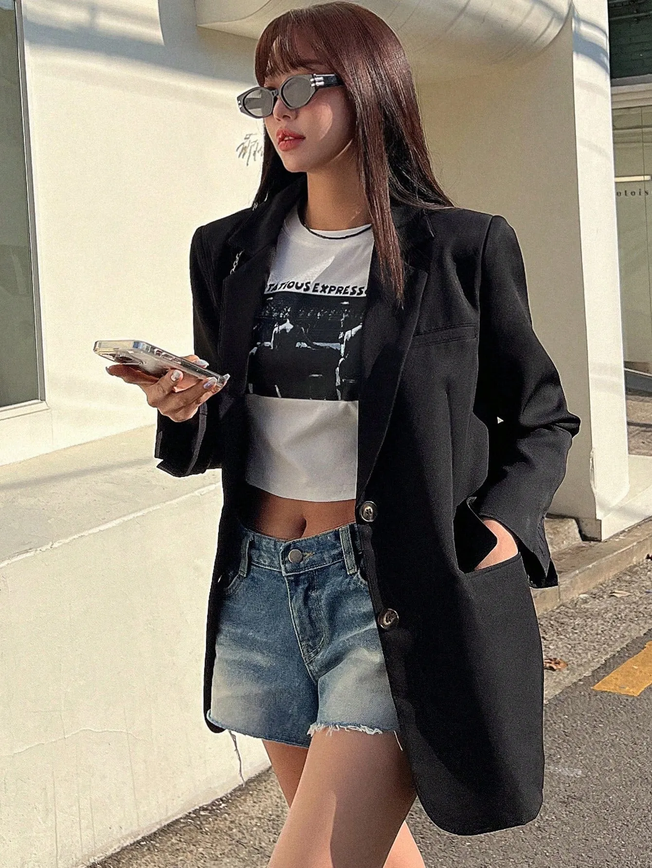 Blazer DAZY Con Solapa y Detalles en Cherry Vibes