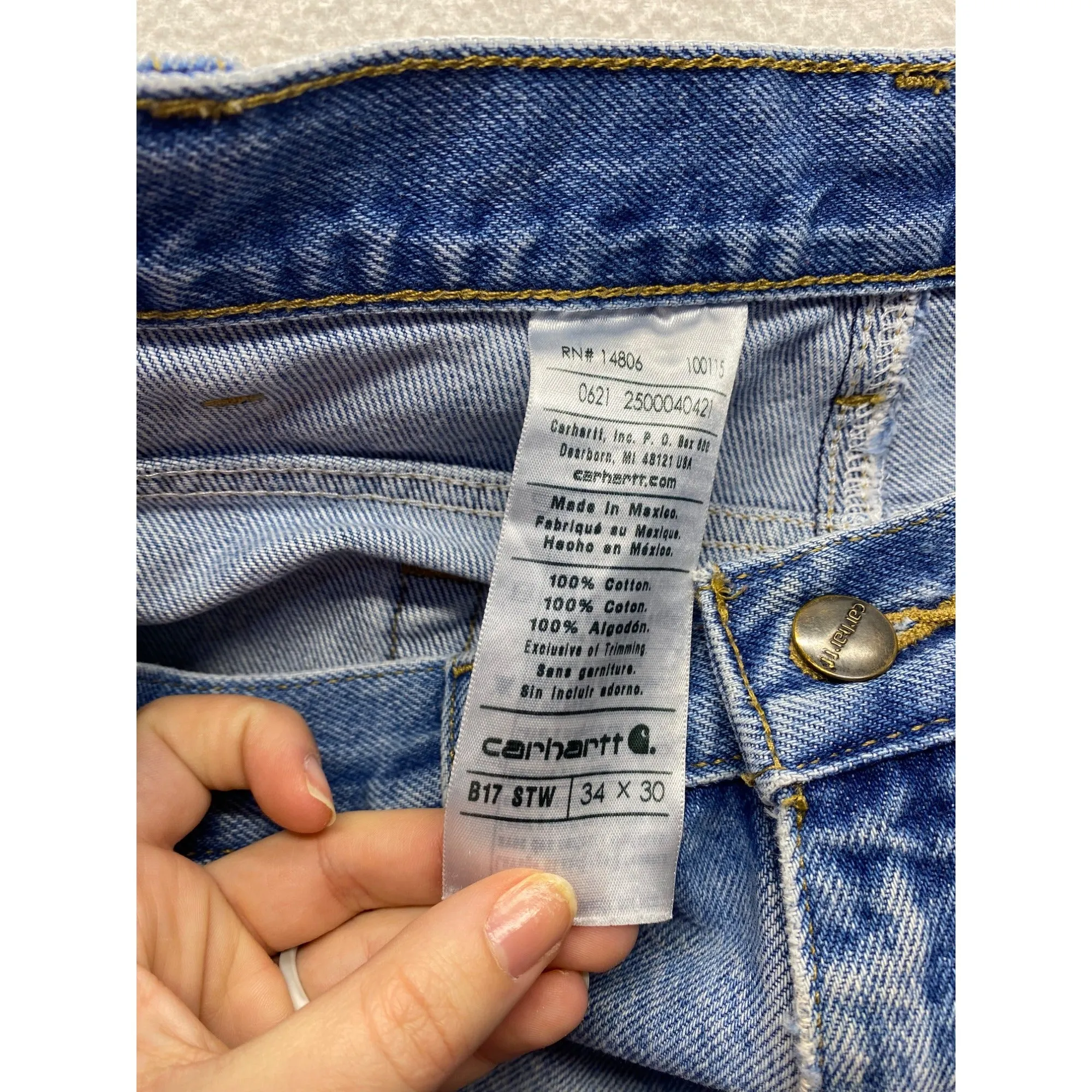 Carhartt Mens  Blue Denim Jeans With Paint Stains Relaxed Fit 28" Inseam #7207