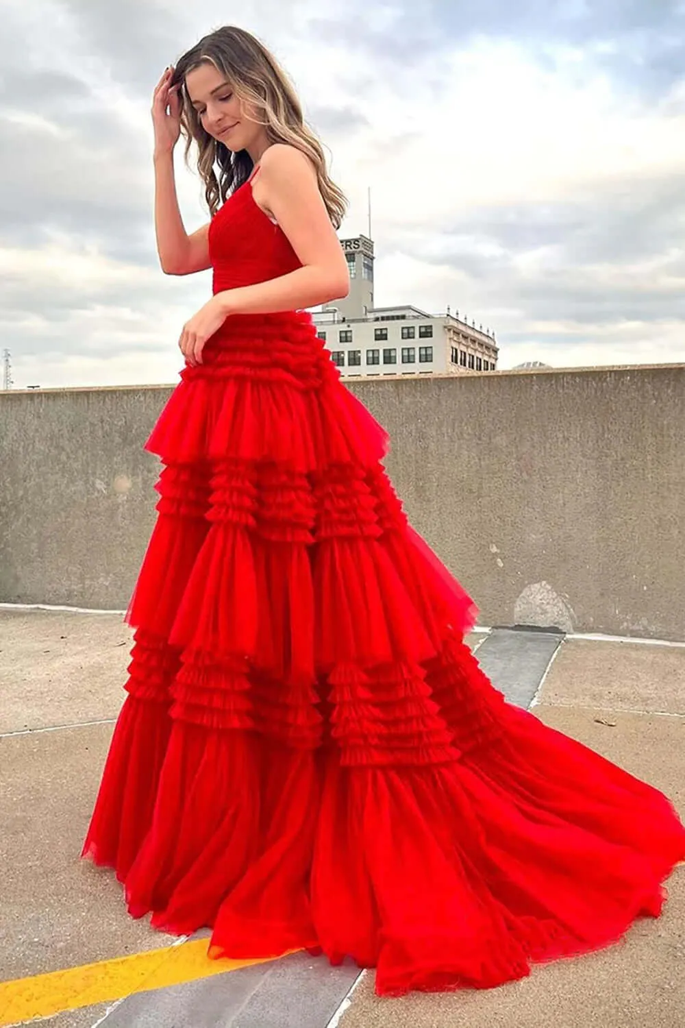Cheap Red Tulle Prom Dresses 2025 V Neck Spaghetti Straps Long Formal Dresses