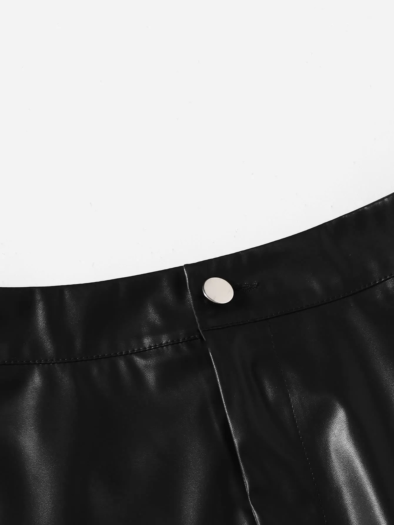 Cherry Vibes: Shorts PU Lune para Mujer en