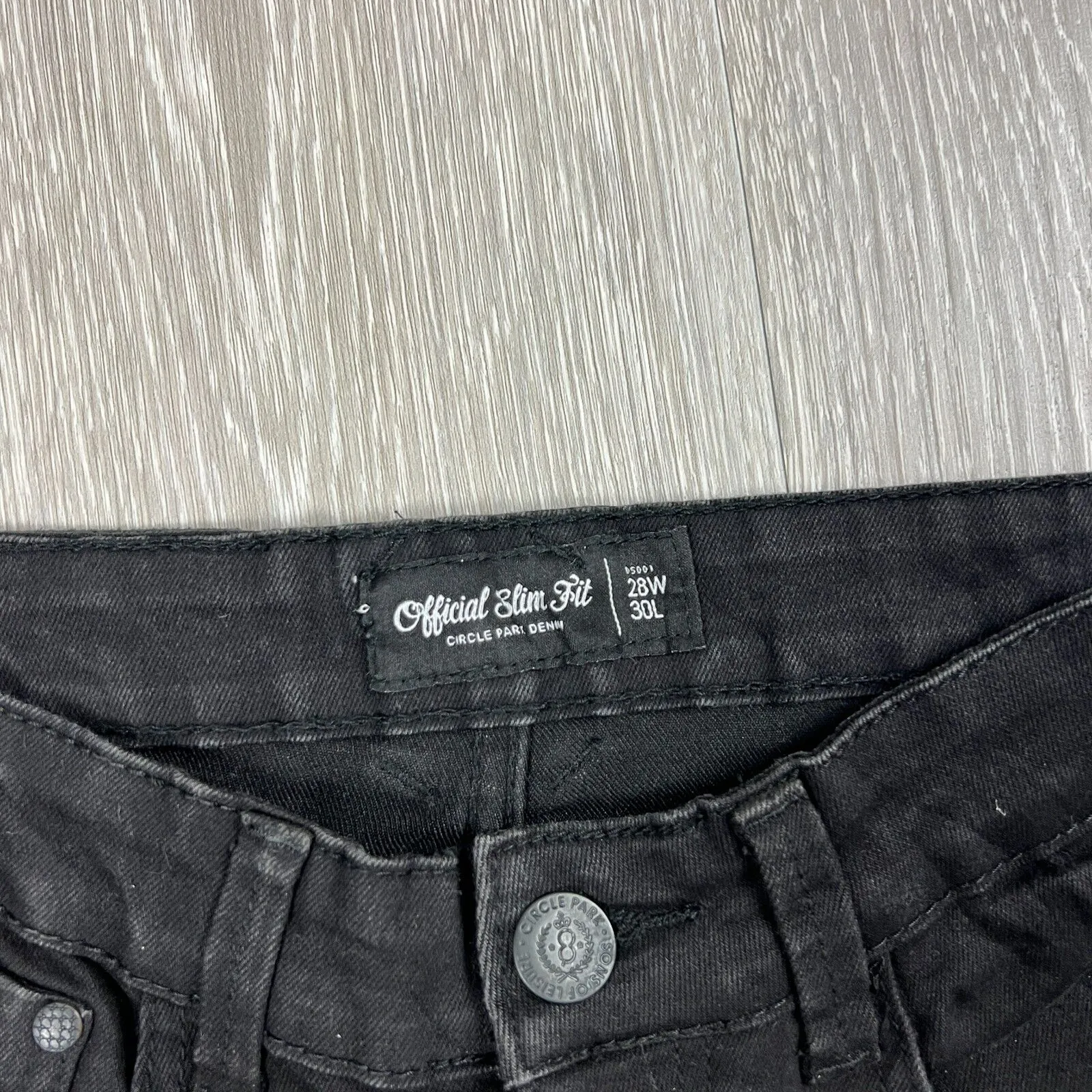 Circle Park Denim Slim Fit Black Skinny Jeans Size 28/30