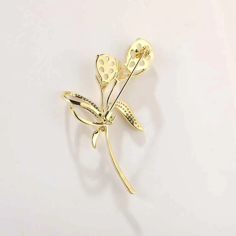Copper Zircon Tulip Cat’s Eye Stone Brooch Pin
