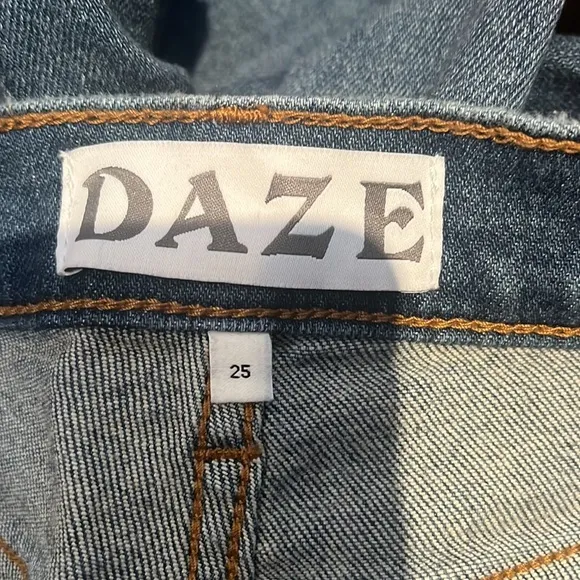 DAZE Woman’s Moneymaker High Rise Vintage Skinny Jeans Size 25