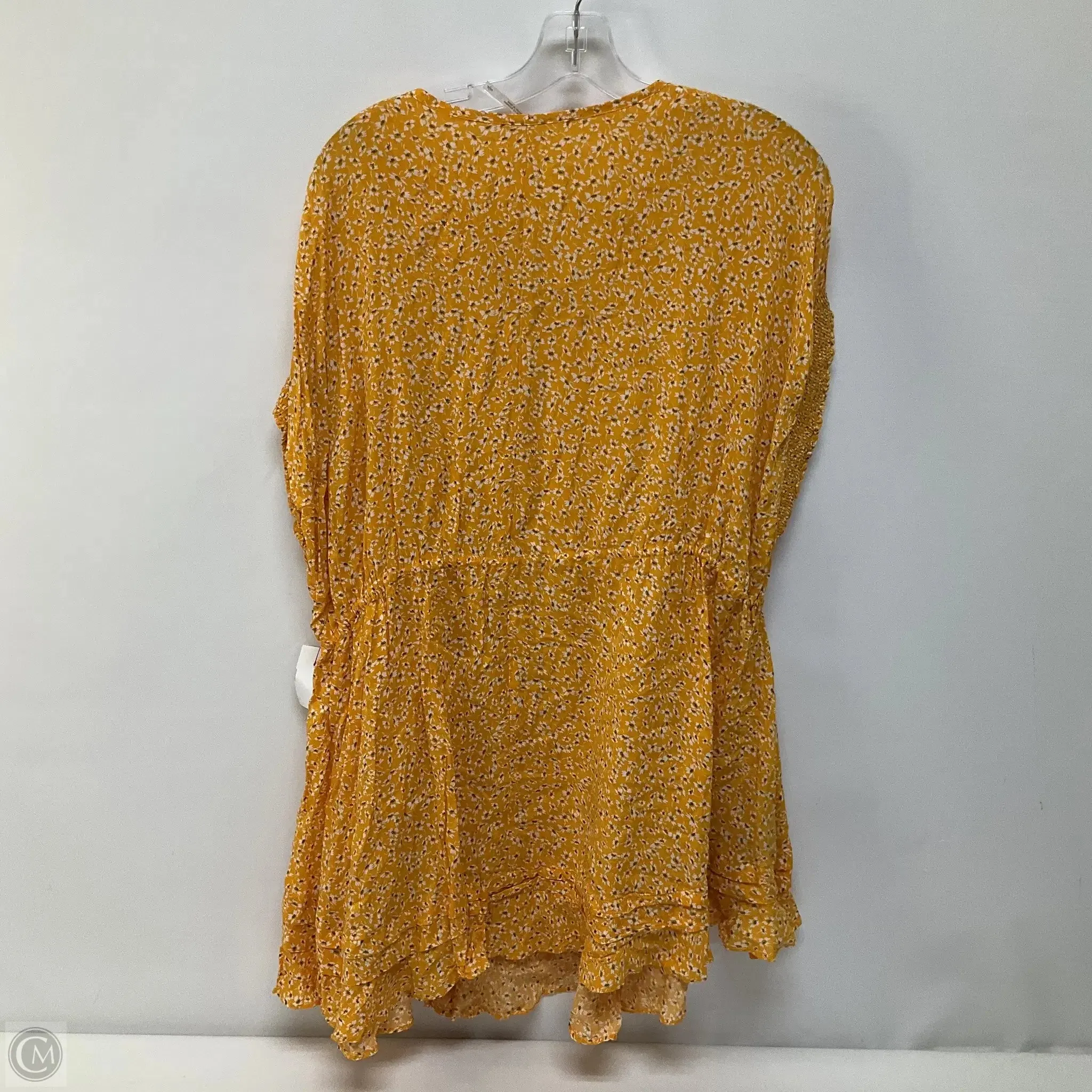 Dress Casual Short By Free People In Yellow, Size: S