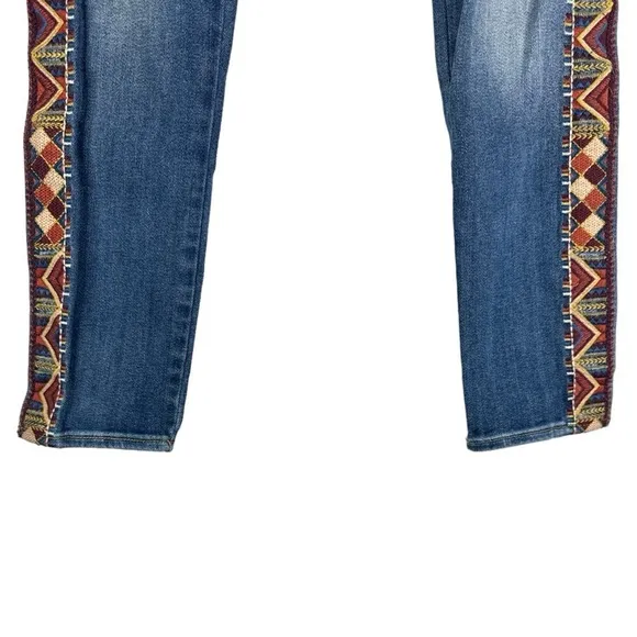 Driftwood Jackie Skinny Jean With Embroidered Geometric Side Stripe Size: 27