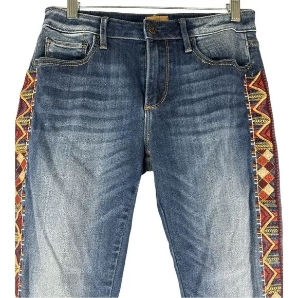 Driftwood Jackie Skinny Jean With Embroidered Geometric Side Stripe Size: 27
