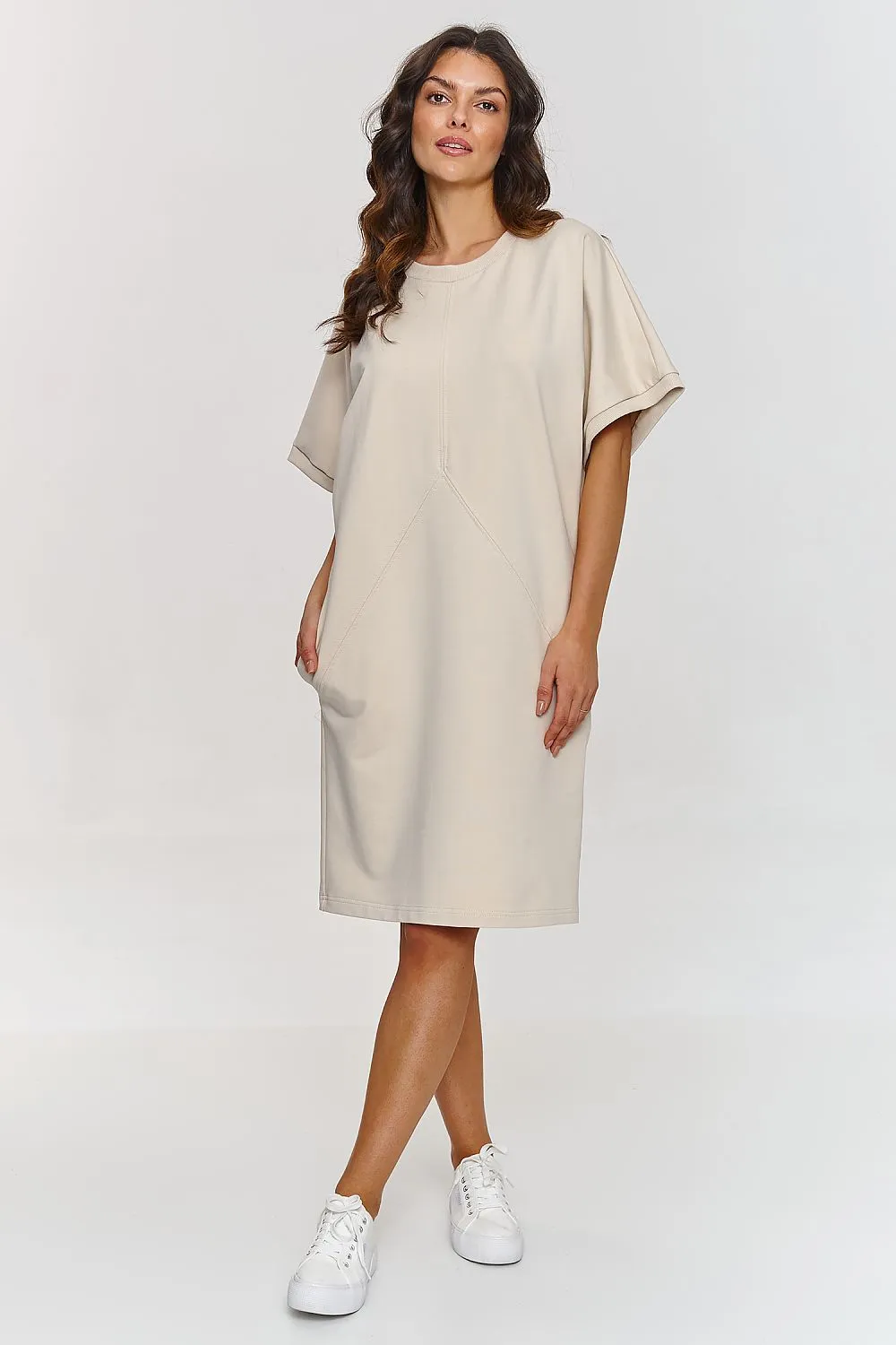 Elegant Shift Dress with Pockets