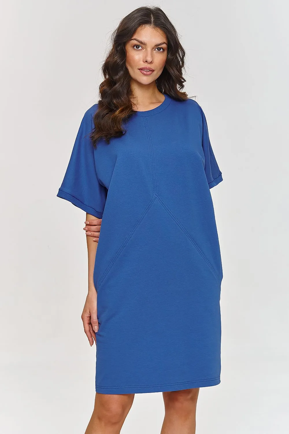 Elegant Shift Dress with Pockets