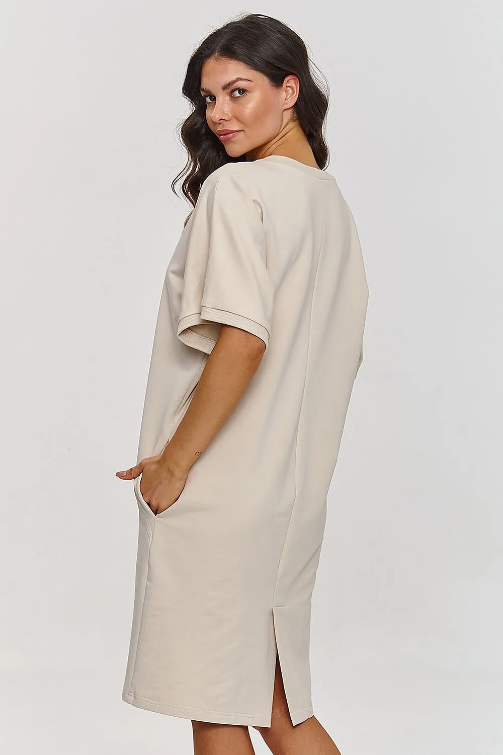 Elegant Shift Dress with Pockets