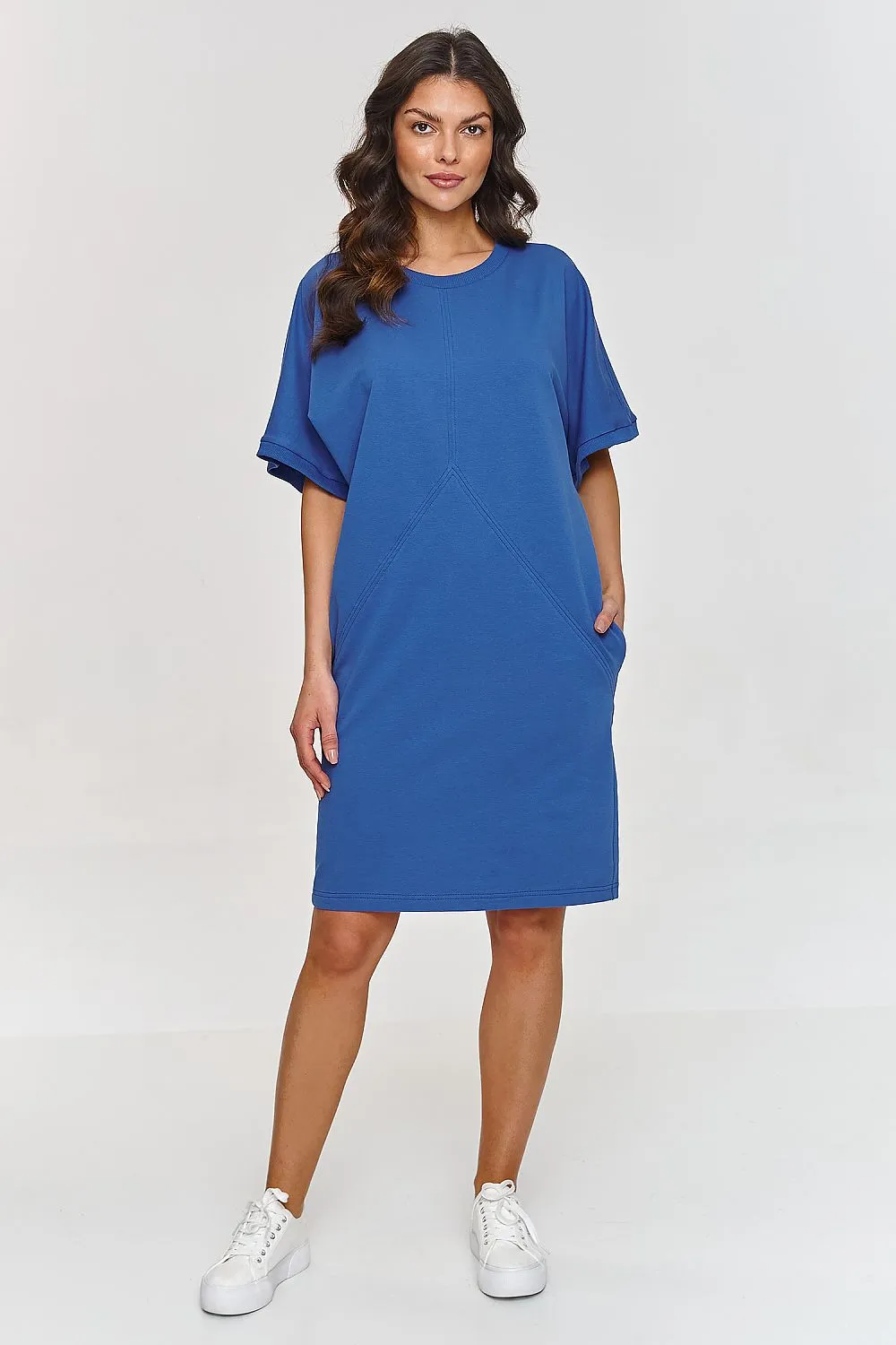 Elegant Shift Dress with Pockets