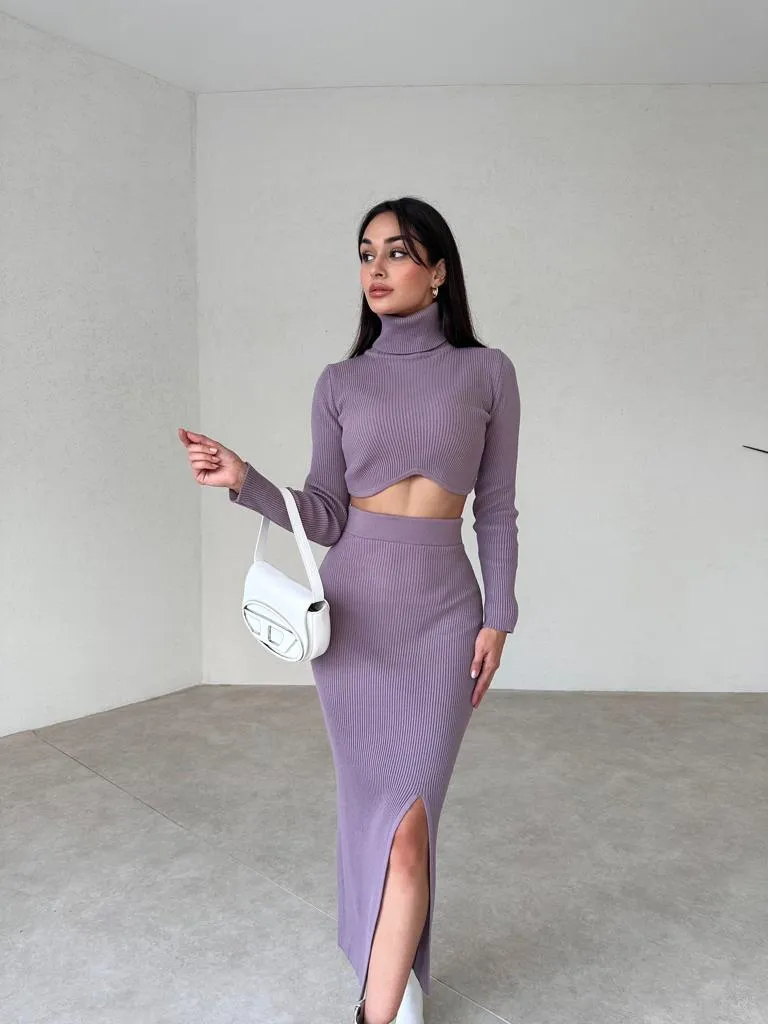 Ember® | Chic turtleneck and skirt set for women
