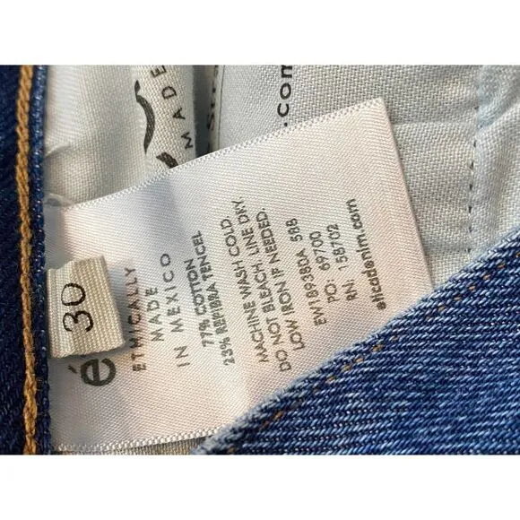 Etica Rhea Mid Rise Straight Denim Jeans sz 30 New