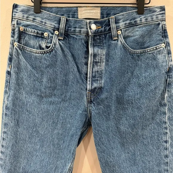Everlane the relaxed straight jean size 28 long