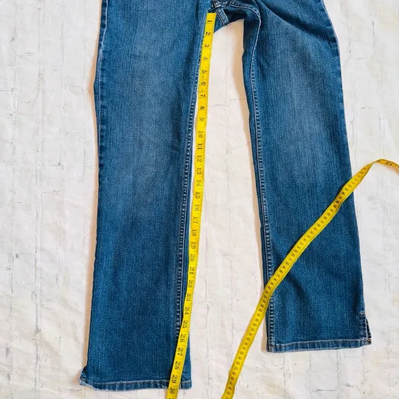 Excellent Condition Women’s Size 01 Reg Cruel Girl Low Rise Slim Denim Jeans