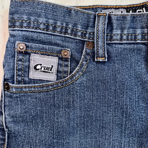 Excellent Condition Women’s Size 01 Reg Cruel Girl Low Rise Slim Denim Jeans