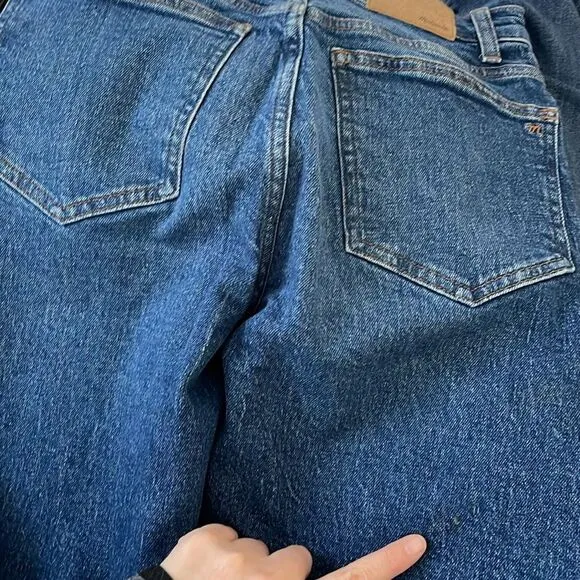*Flaw-Discoloration* Madewell NWT Tall '90s Straight Jeans Size 24T Barlow Wash