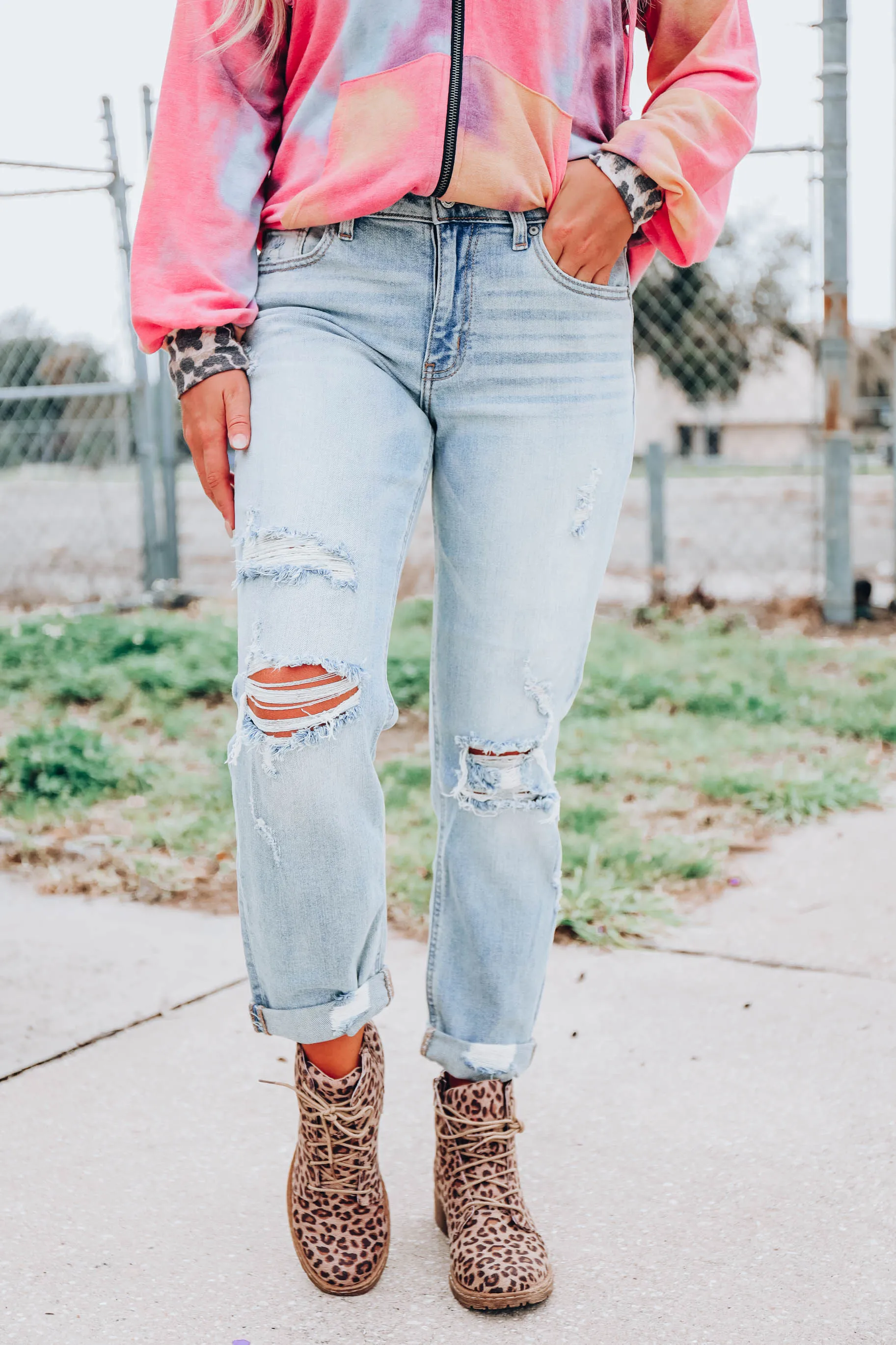 Frankie Mid-Rise Distressed Jeans - LT