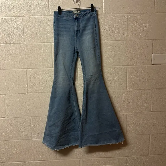 Free People Just Float On Flare Jeans Size 26 Blue Denim Festival Rodeo Western