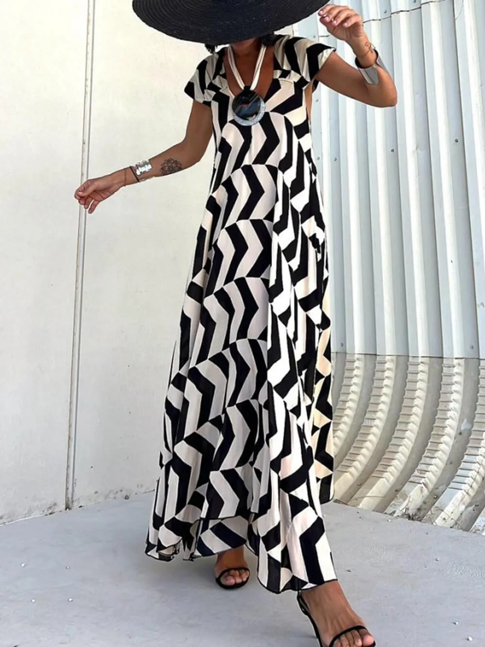 Fresh Unique Ethnic Print Graceful Ruffle Sleeve A-line Maxi Dress