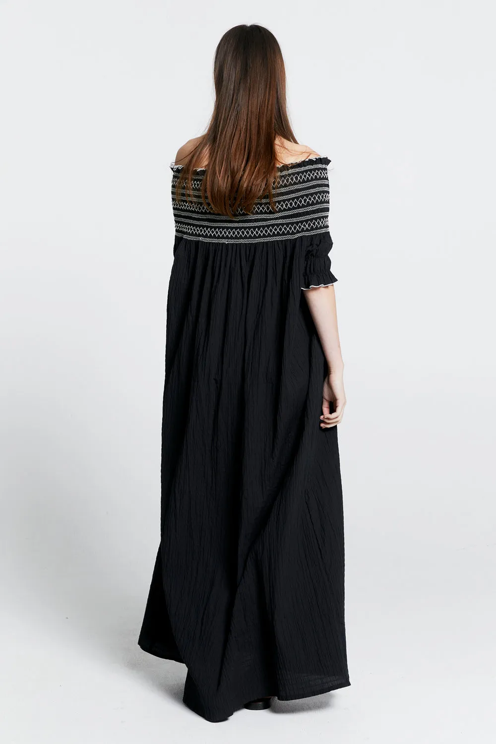 Gaia Smocked Dress Black/Off-White