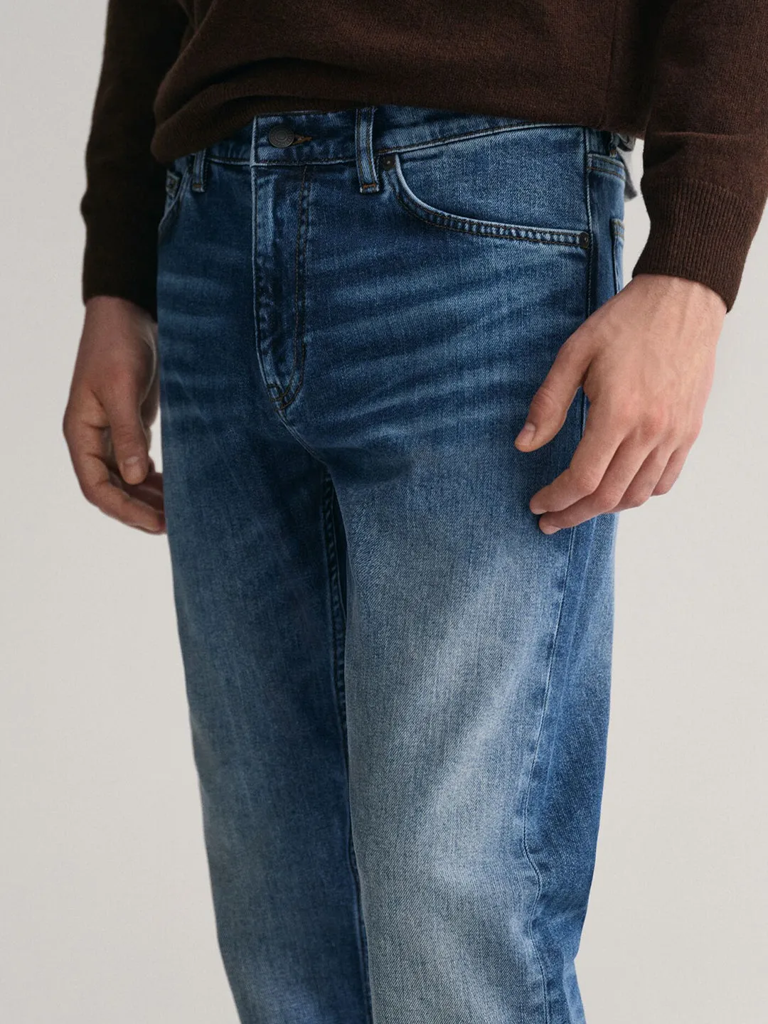 Gant Men Blue Washed Slim Fit Mid-Rise Jeans