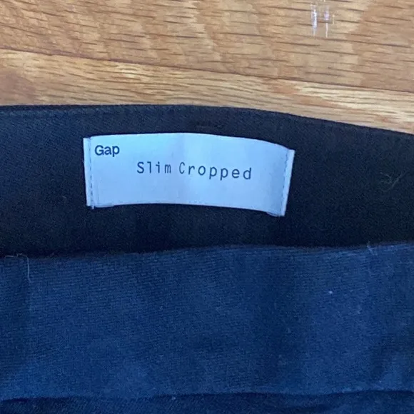 GAP Women’s Slim Cropped Black Jeans Size 6R