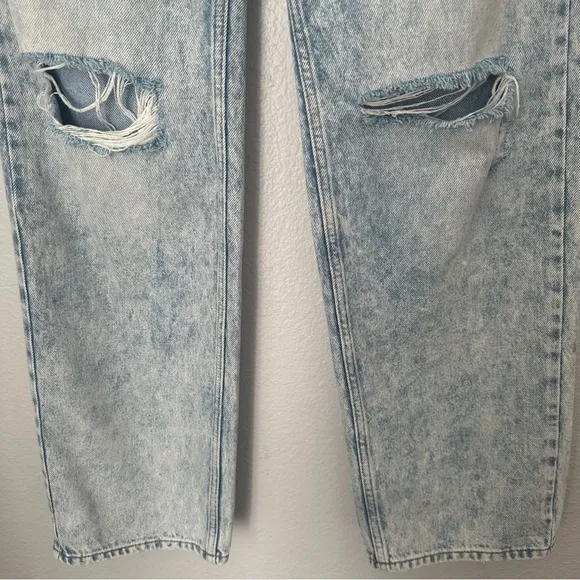 Good American Good 90s women’s Jeans Light Wash Size‎ 2/26 Distressed Like New