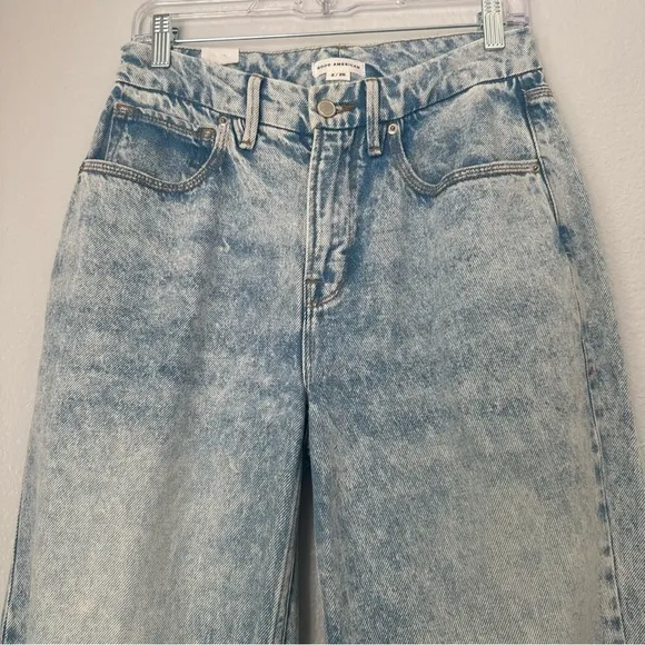 Good American Good 90s women’s Jeans Light Wash Size‎ 2/26 Distressed Like New