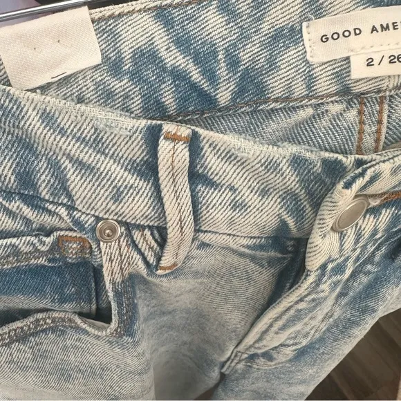 Good American Good 90s women’s Jeans Light Wash Size‎ 2/26 Distressed Like New