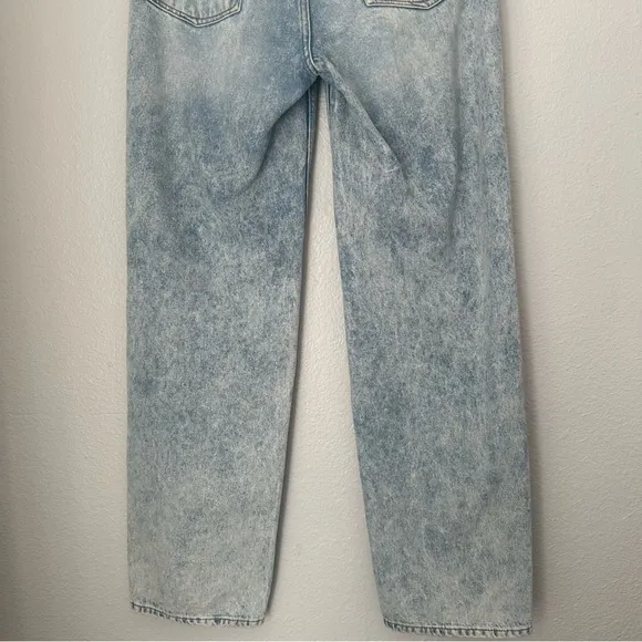Good American Good 90s women’s Jeans Light Wash Size‎ 2/26 Distressed Like New