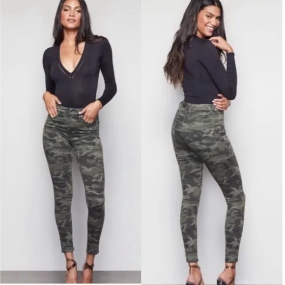 Good American Good Legs Camo Jeans 2/26