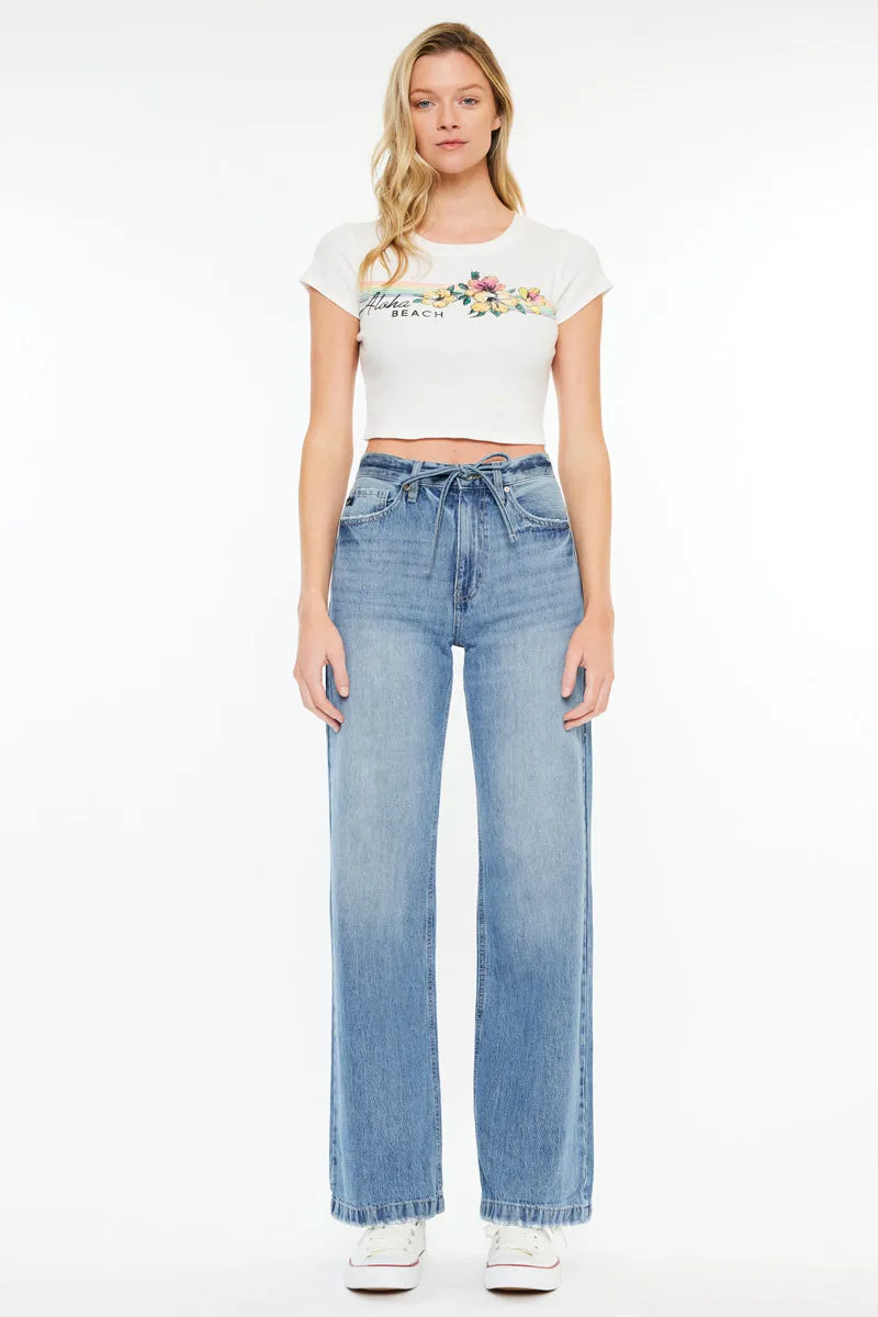 Hilo Ultra High Rise 90's Flare Jeans