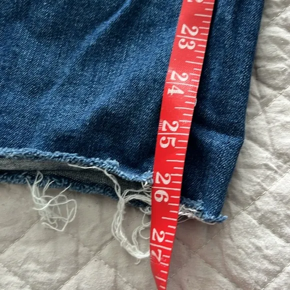 J.Crew// Button up Fly//  Vintage Straight Jeans Size 29