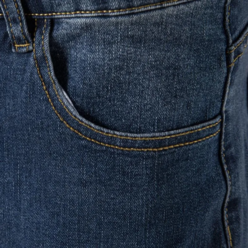Jean vintage de couleur unie