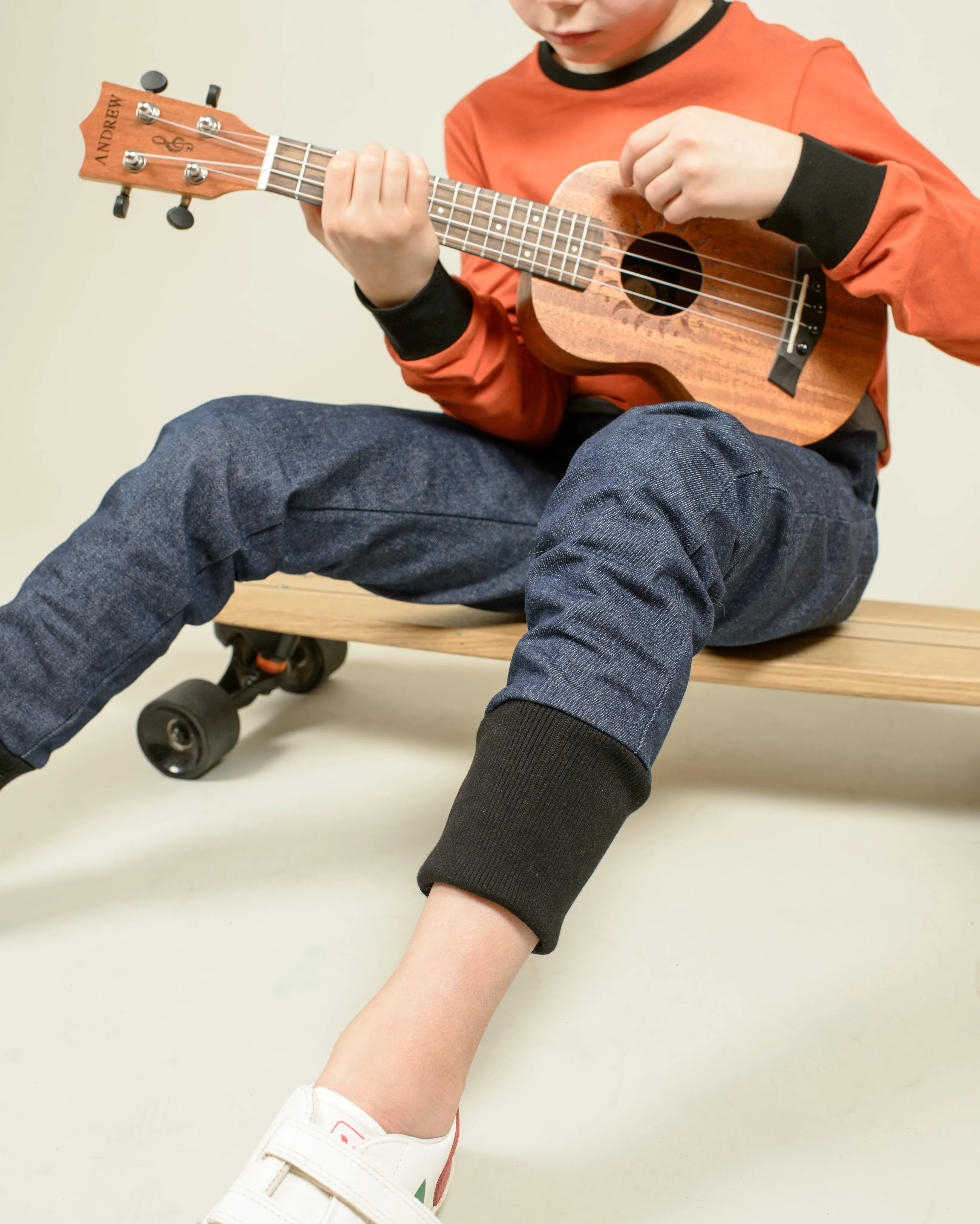 Jeans Denim /T1d / kids jeans with pockets