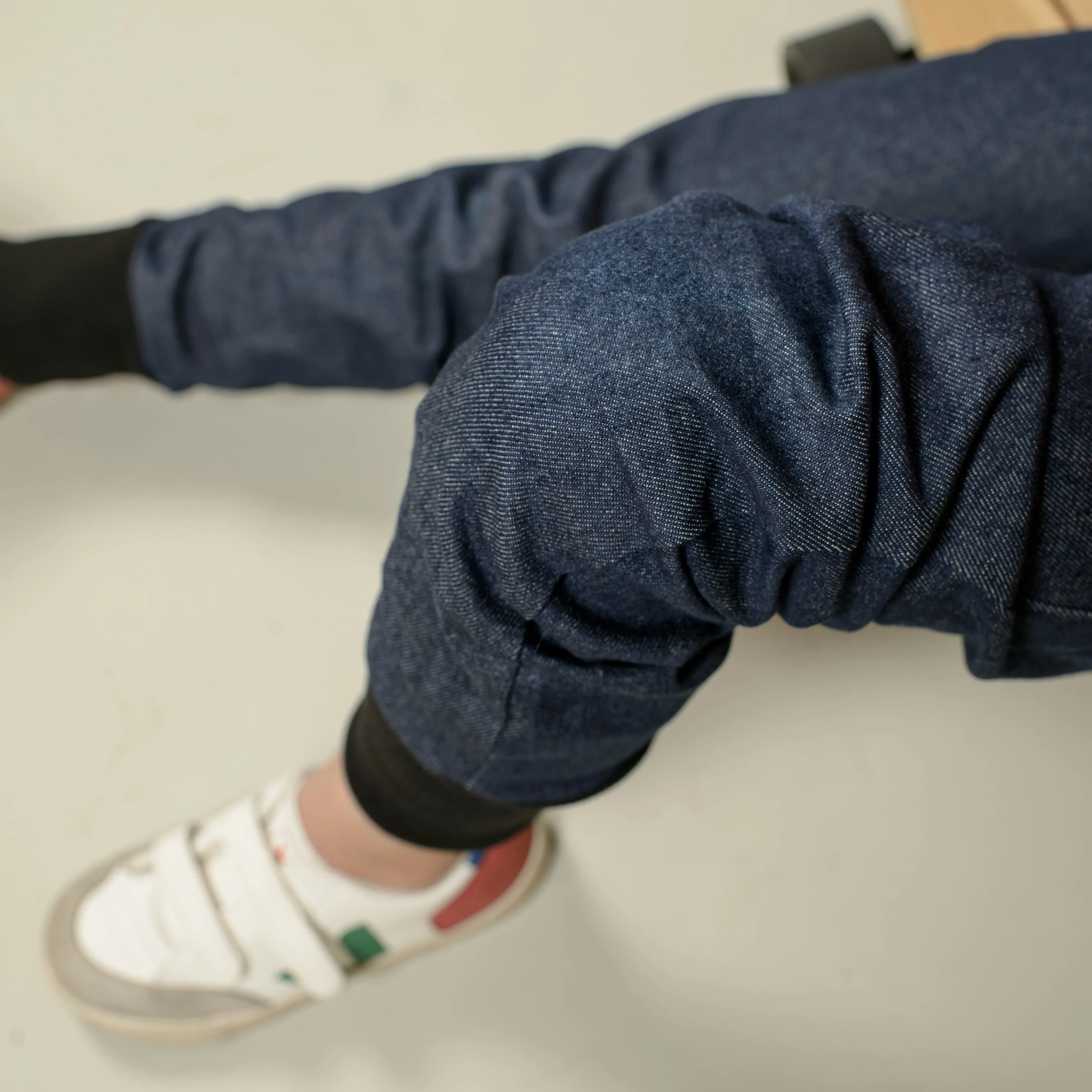 Jeans Denim /T1d / kids jeans with pockets